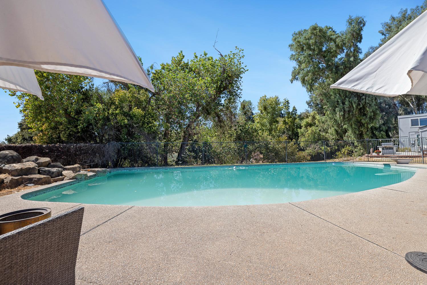 4606 N Kittyhawk Ave, Sanger, CA 93657