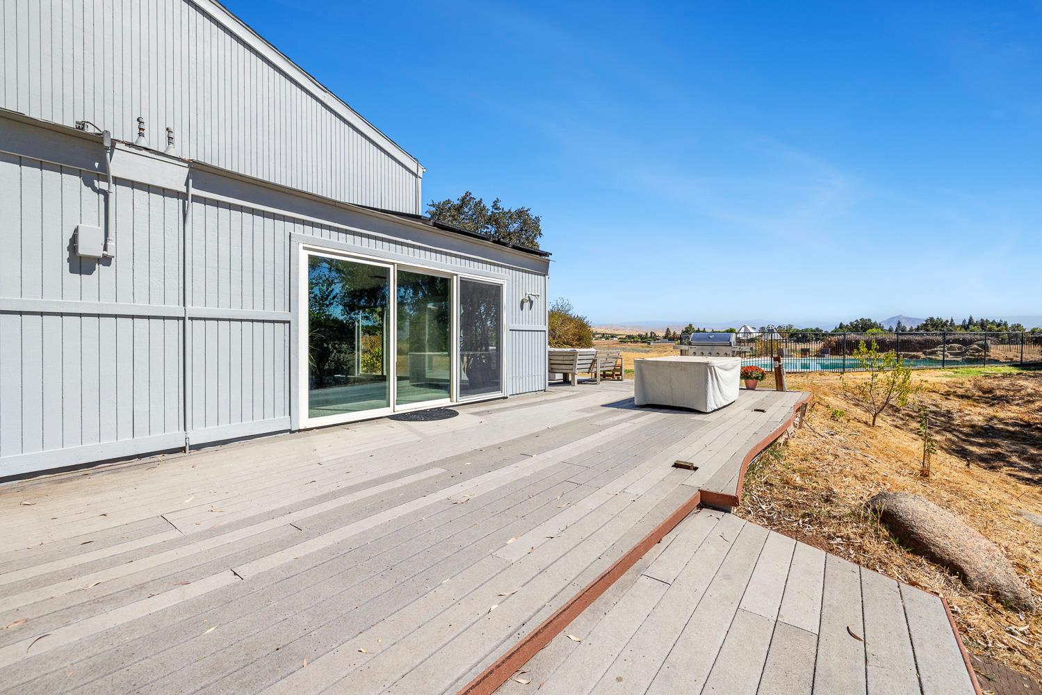 4606 N Kittyhawk Ave, Sanger, CA 93657