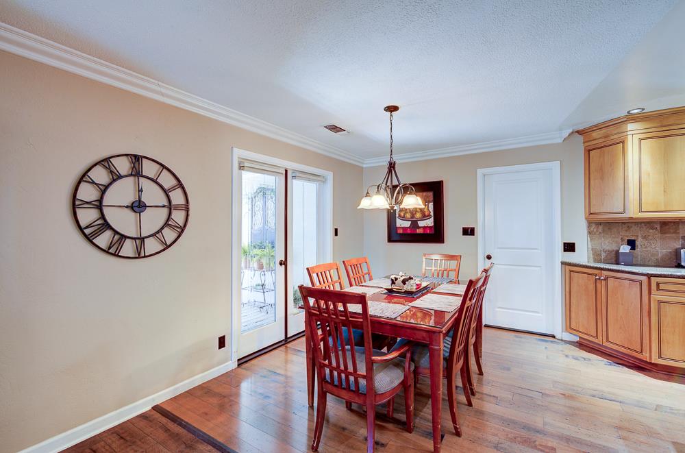 824 W Herbert Ave, Reedley, CA 93654