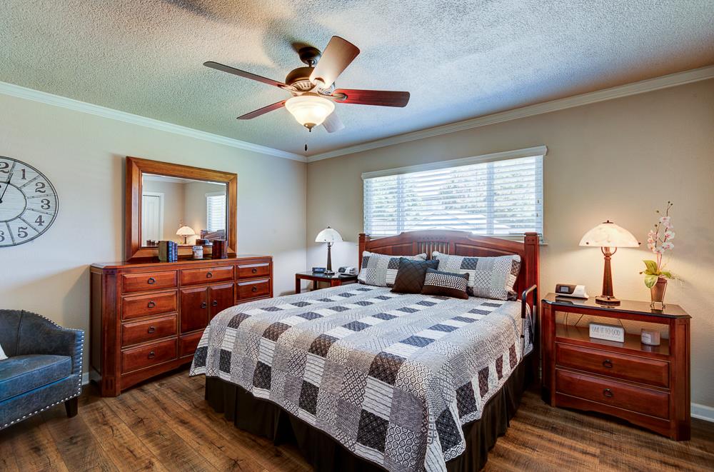 824 W Herbert Ave, Reedley, CA 93654
