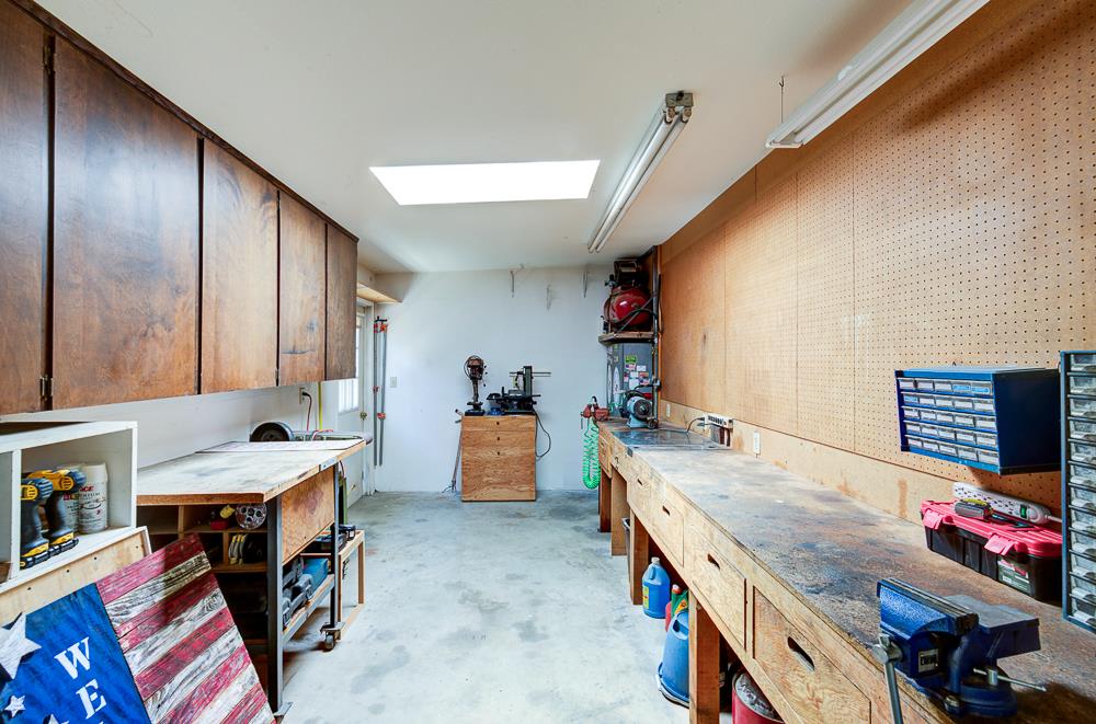 824 W Herbert Ave, Reedley, CA 93654