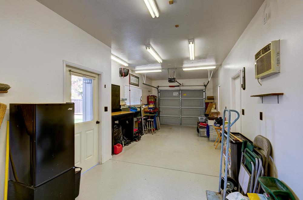 824 W Herbert Ave, Reedley, CA 93654