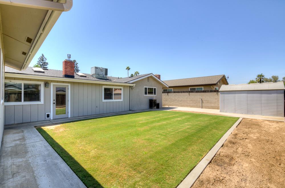 824 W Herbert Ave, Reedley, CA 93654