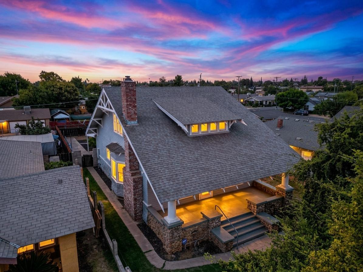 511 N St, Sanger, CA 93657