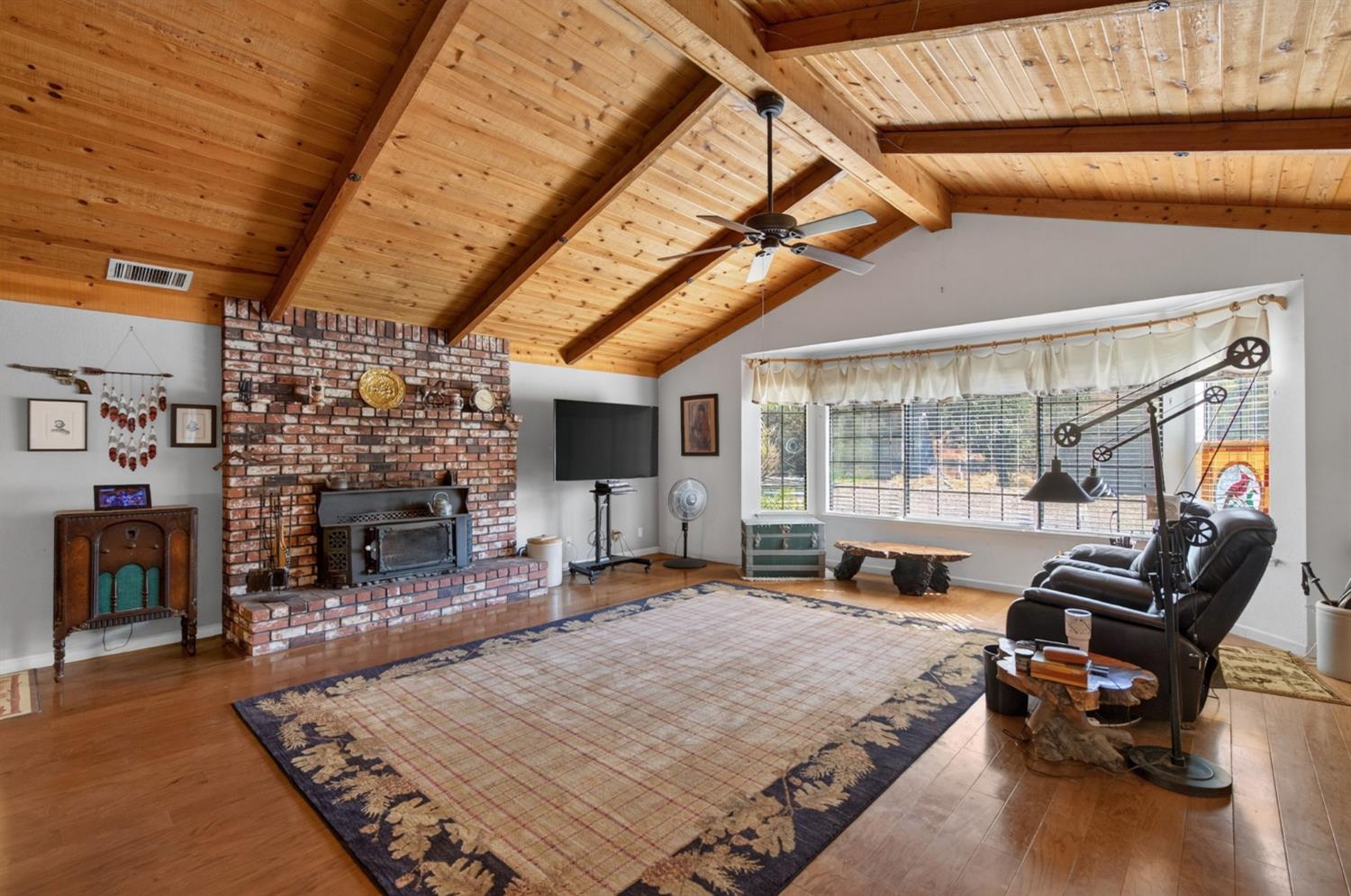 46250 Brookside Rd, Miramonte, CA 93641