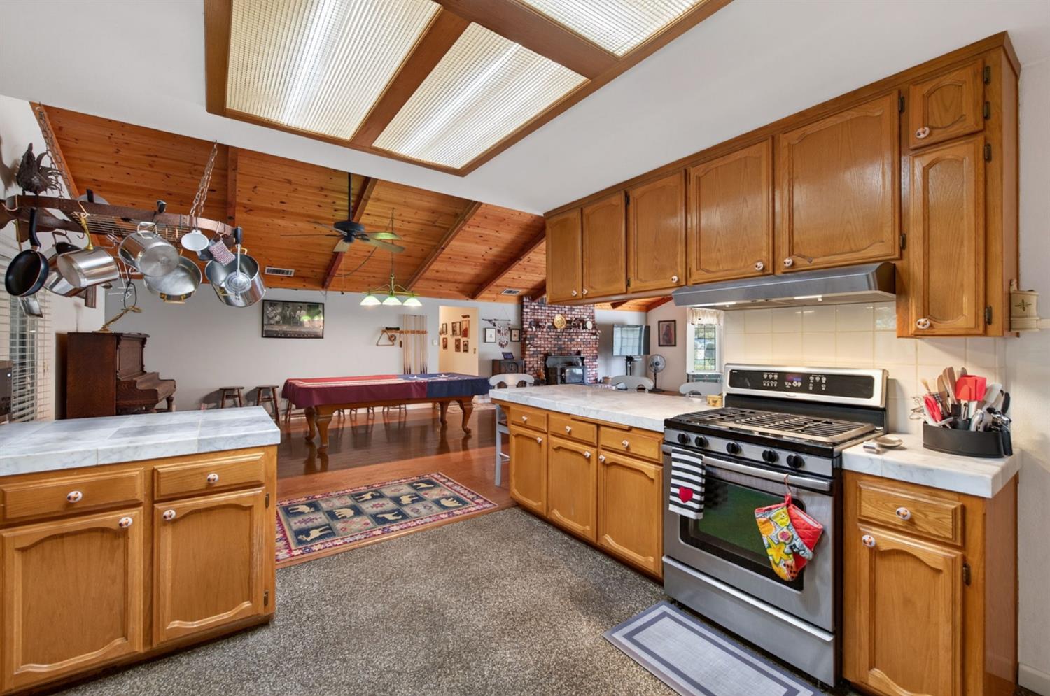 46250 Brookside Rd, Miramonte, CA 93641