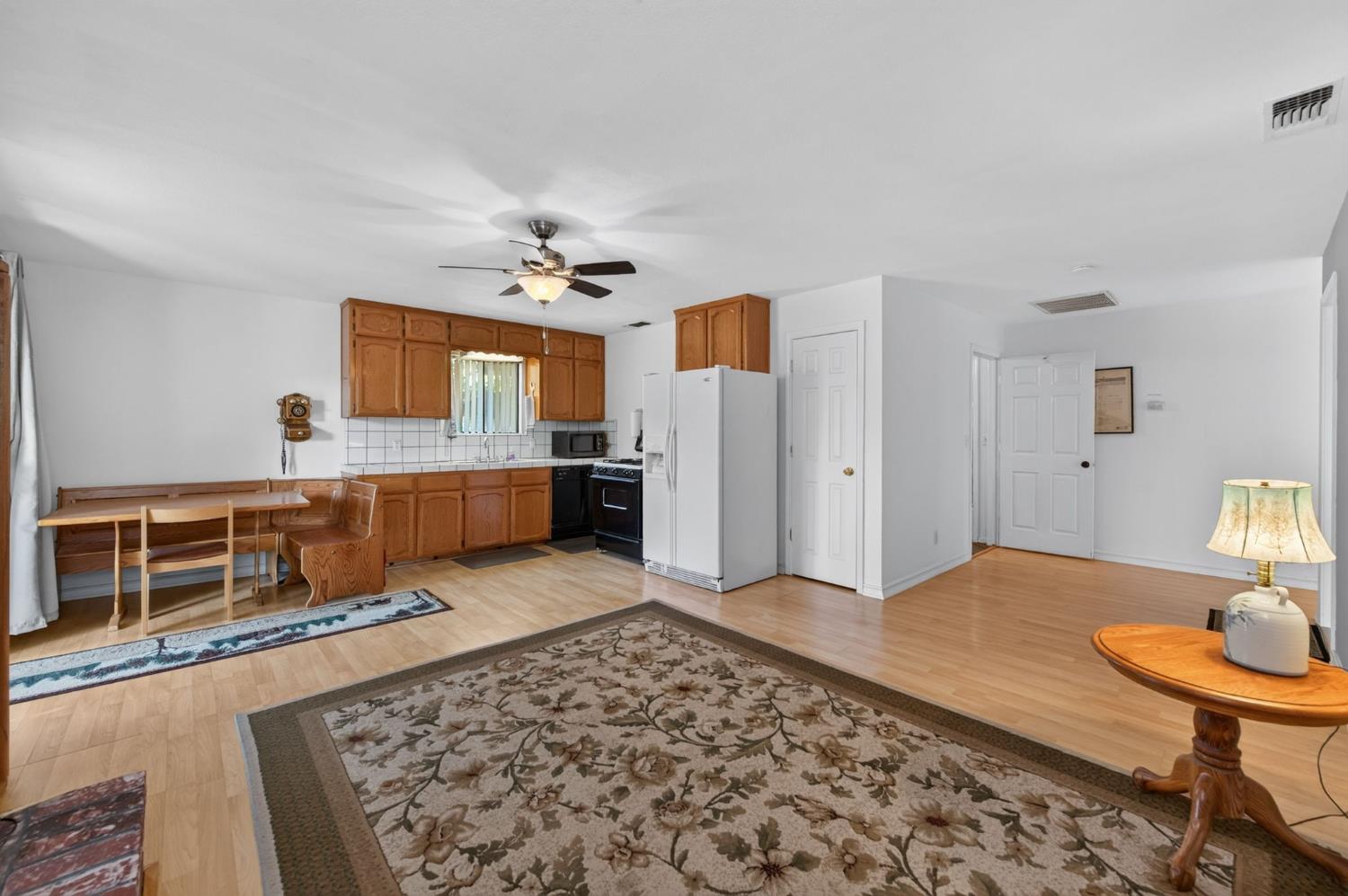 46250 Brookside Rd, Miramonte, CA 93641