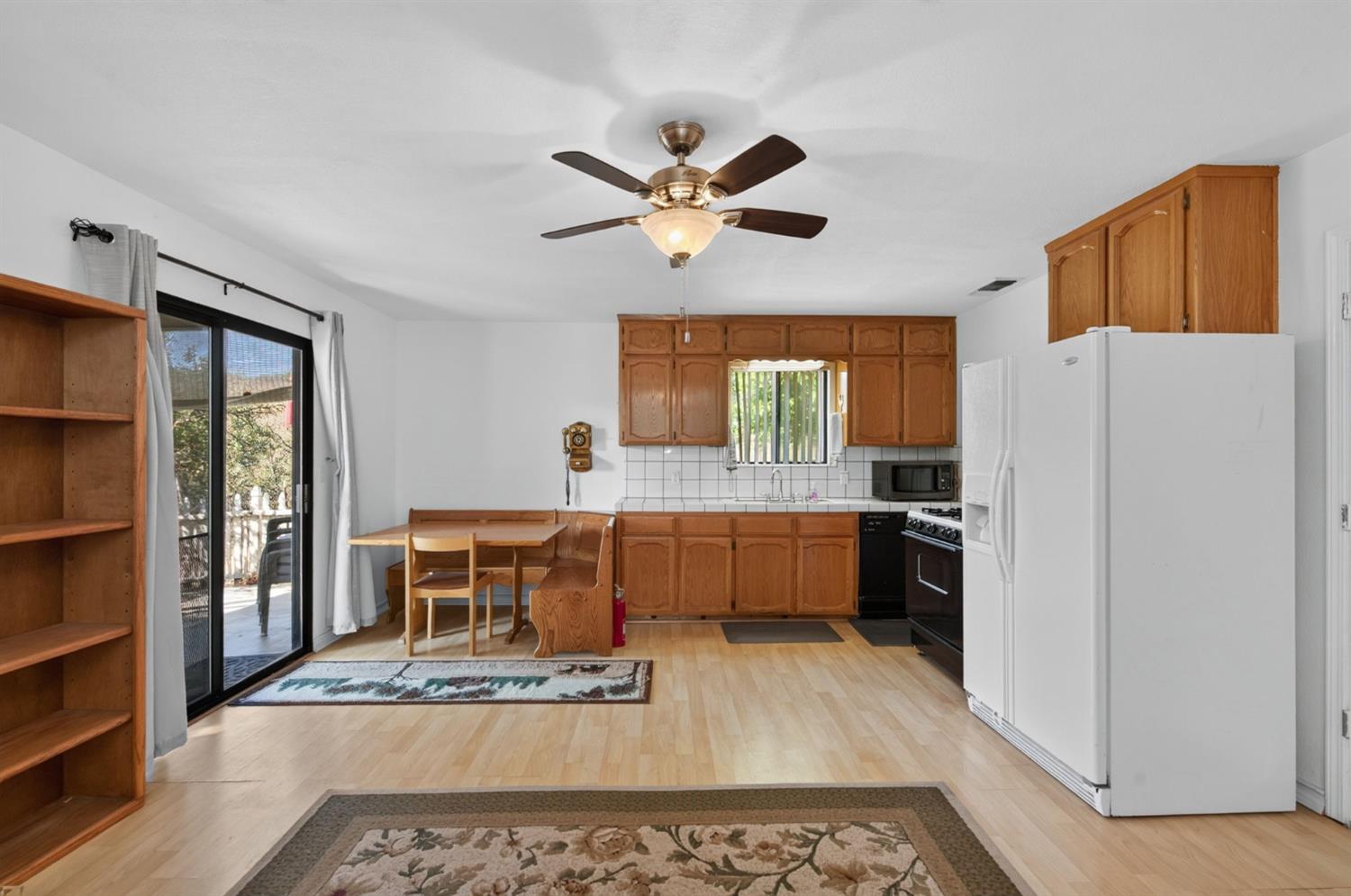 46250 Brookside Rd, Miramonte, CA 93641