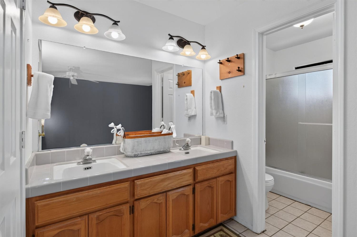 46250 Brookside Rd, Miramonte, CA 93641