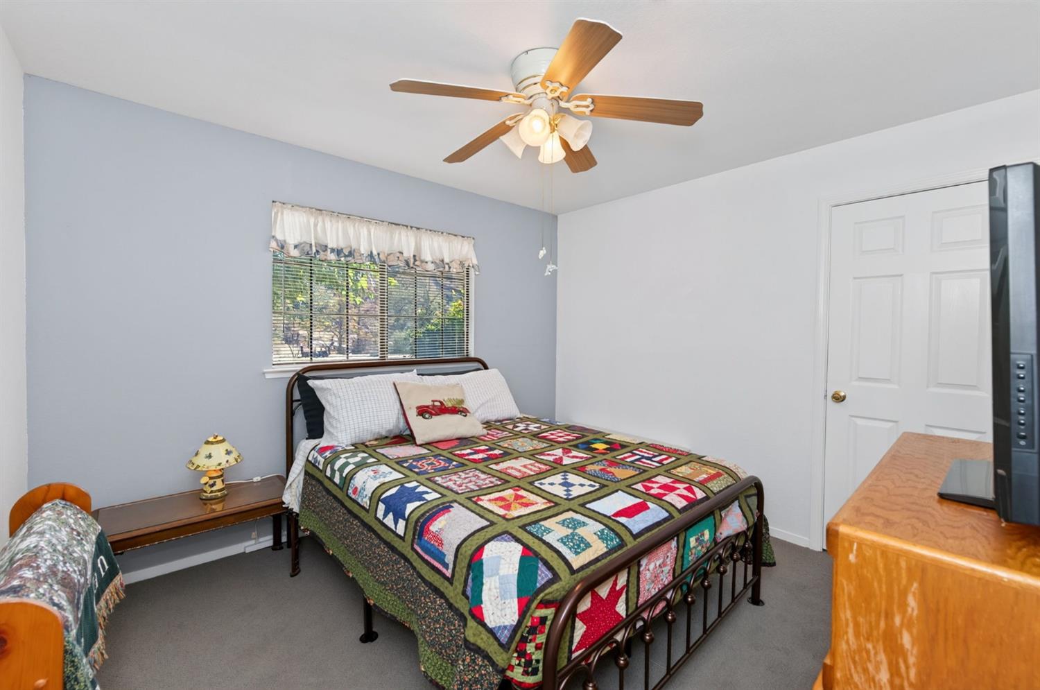 46250 Brookside Rd, Miramonte, CA 93641