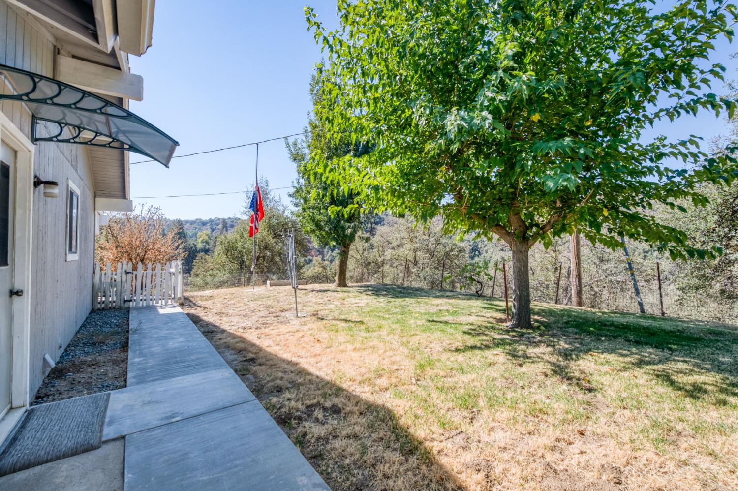 46250 Brookside Rd, Miramonte, CA 93641
