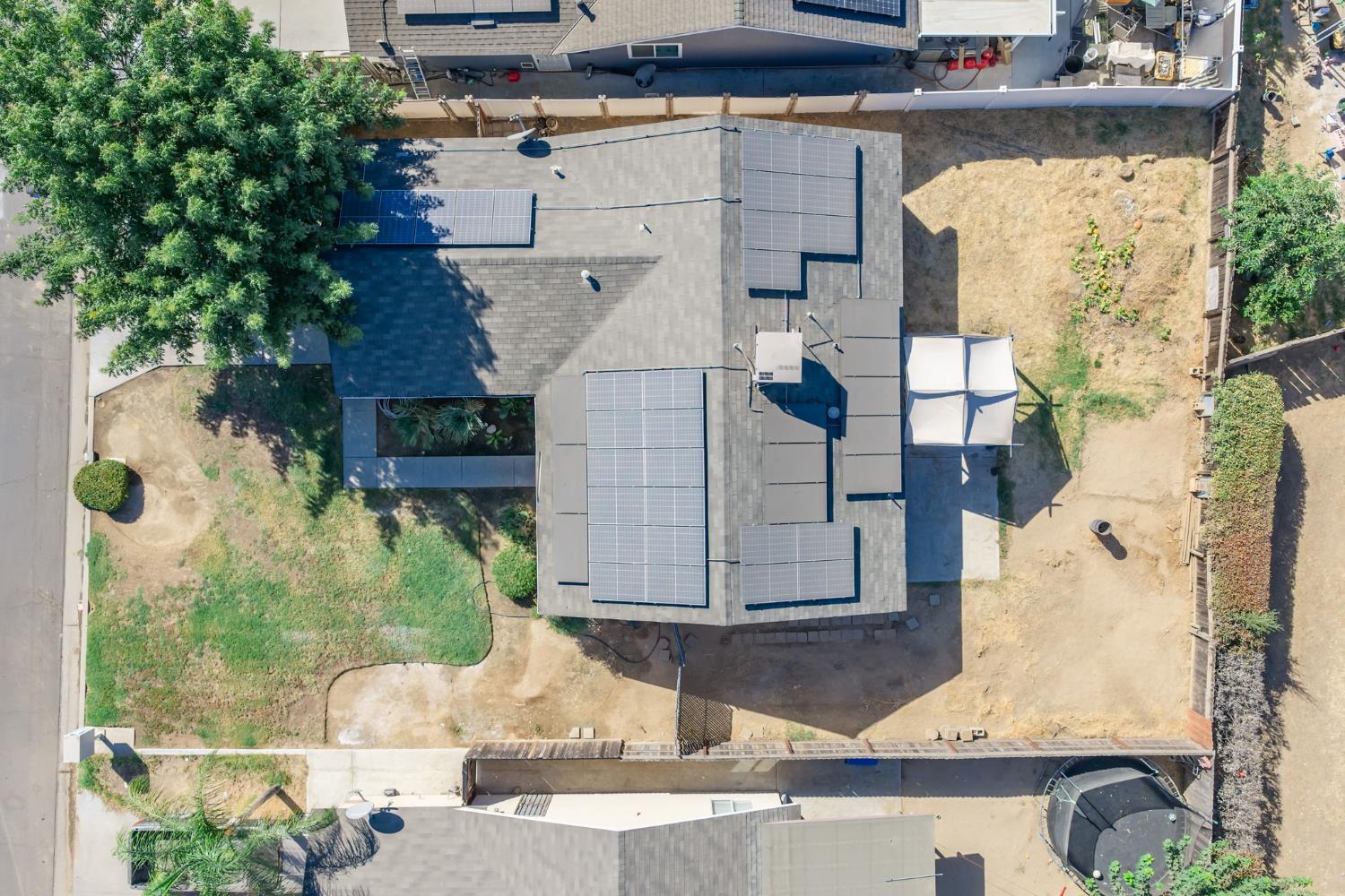2332 S Karen Ave, Fresno, CA 93725