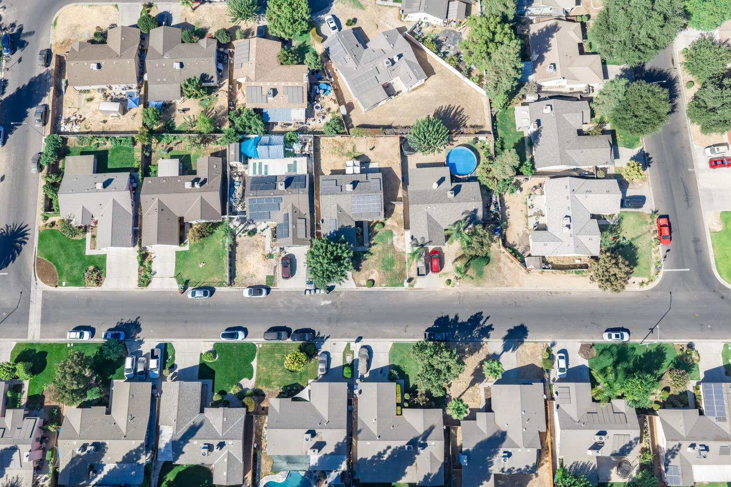 2332 S Karen Ave, Fresno, CA 93725