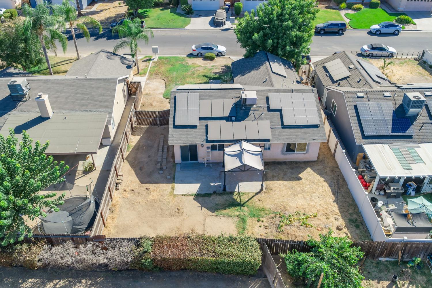 2332 S Karen Ave, Fresno, CA 93725