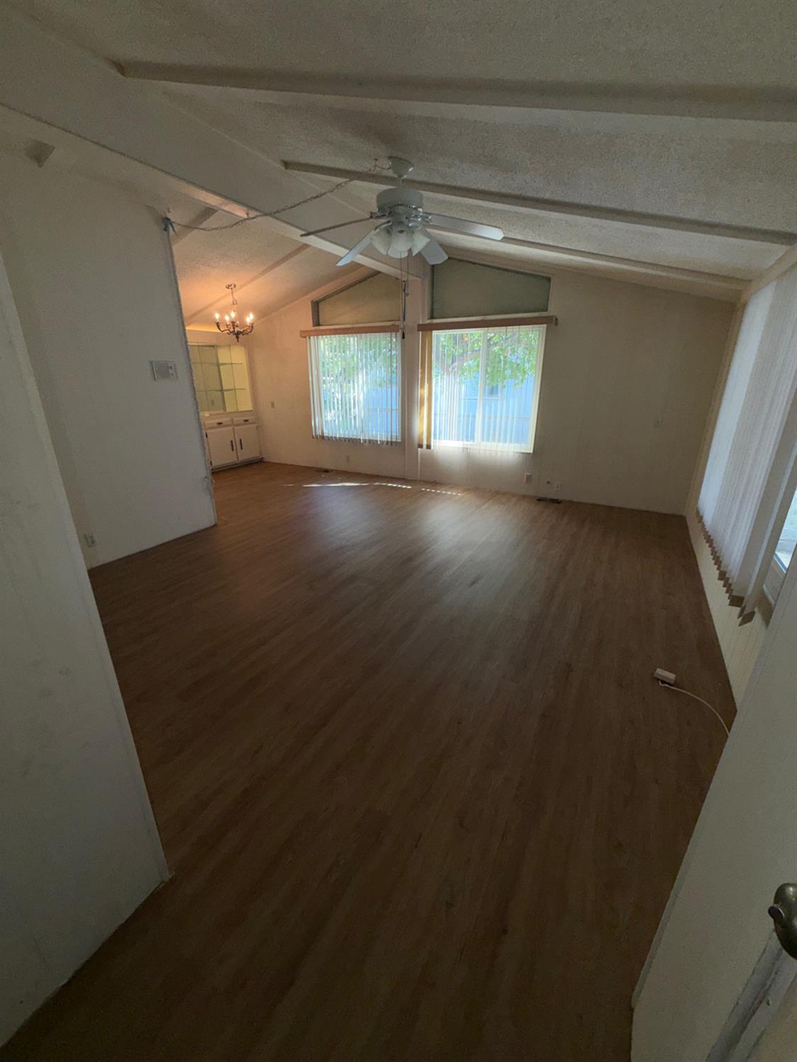2706 W Ashlan Ave #174, Fresno, CA 93705