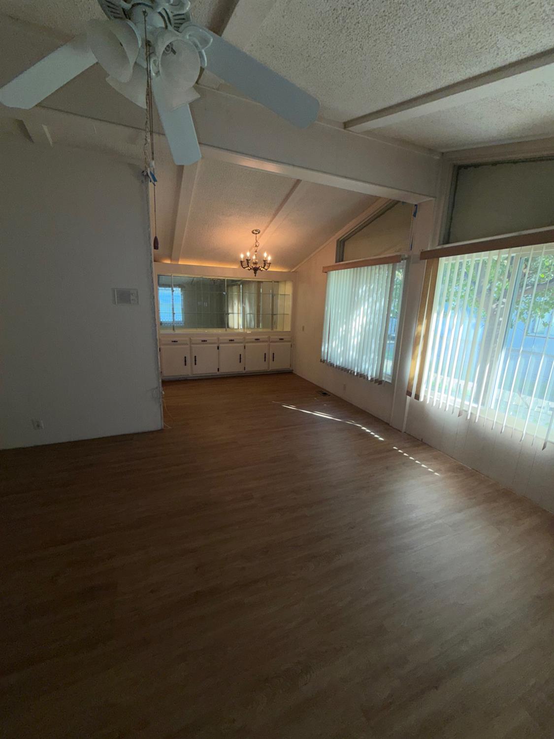 2706 W Ashlan Ave #174, Fresno, CA 93705