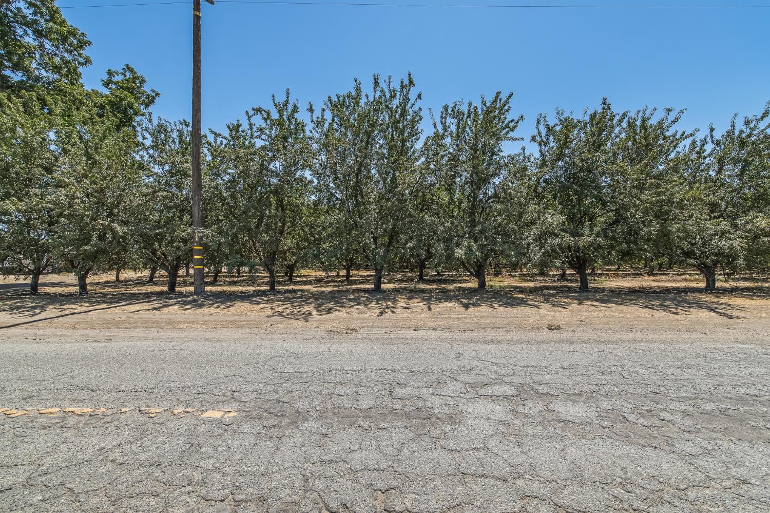 5274 Avenue 24, Chowchilla, CA 93610