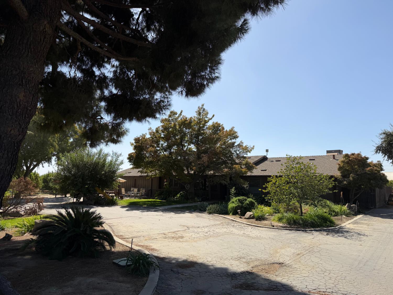 9131 S Leonard, Selma, CA 93662