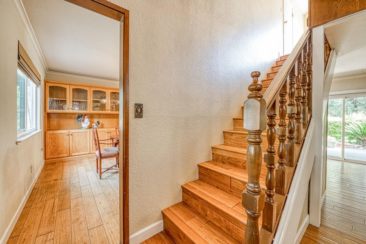 11249 Mountain View Dr, Madera, CA 93636