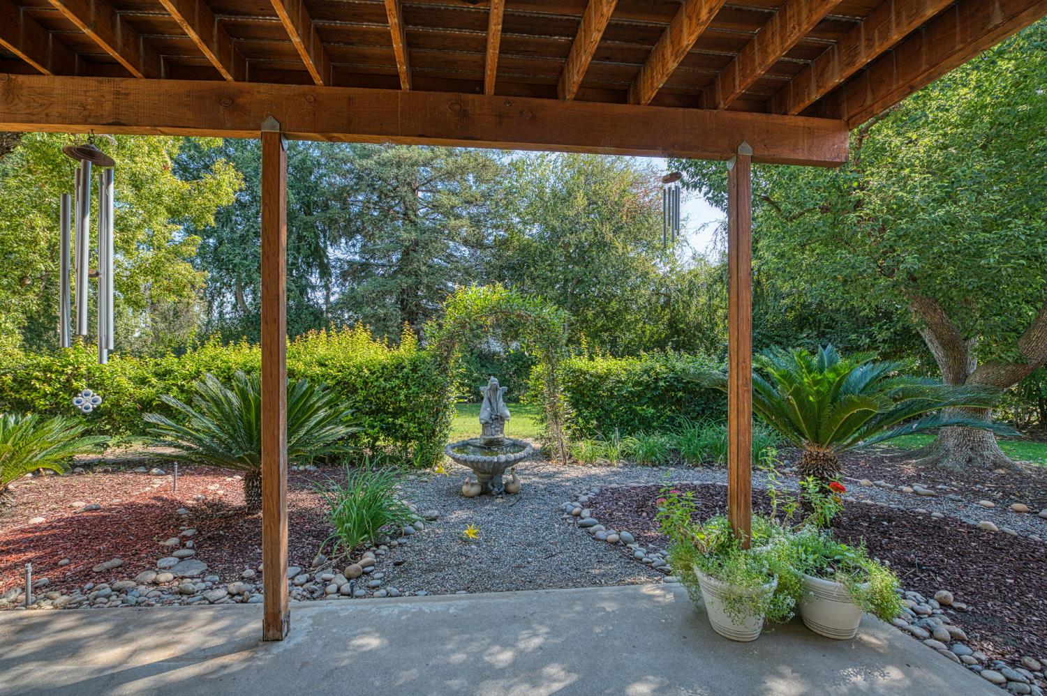11249 Mountain View Dr, Madera, CA 93636