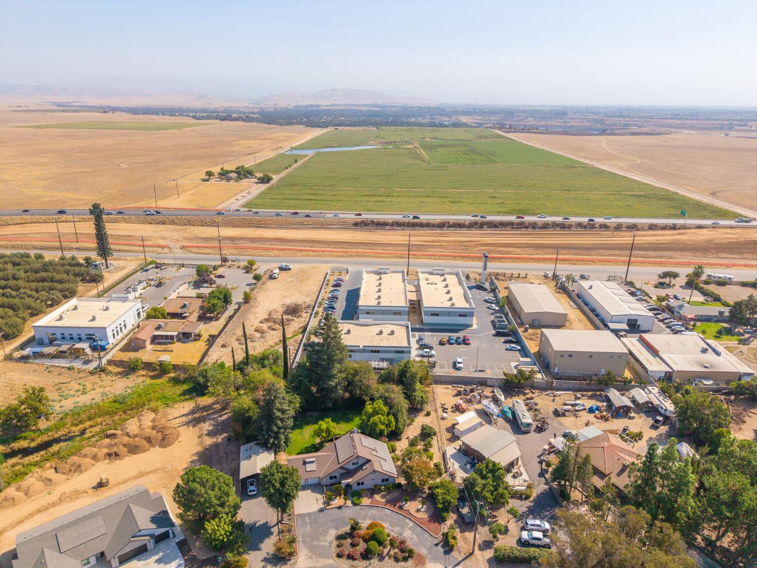 11249 Mountain View Dr, Madera, CA 93636