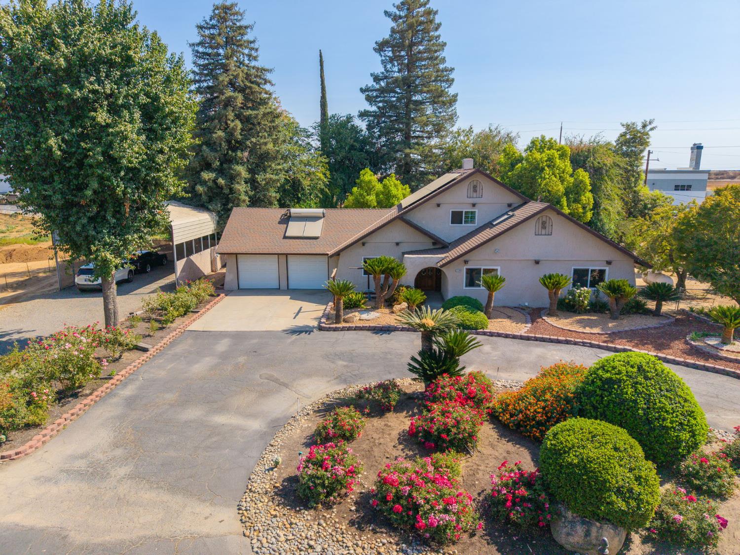 11249 Mountain View Dr, Madera, CA 93636