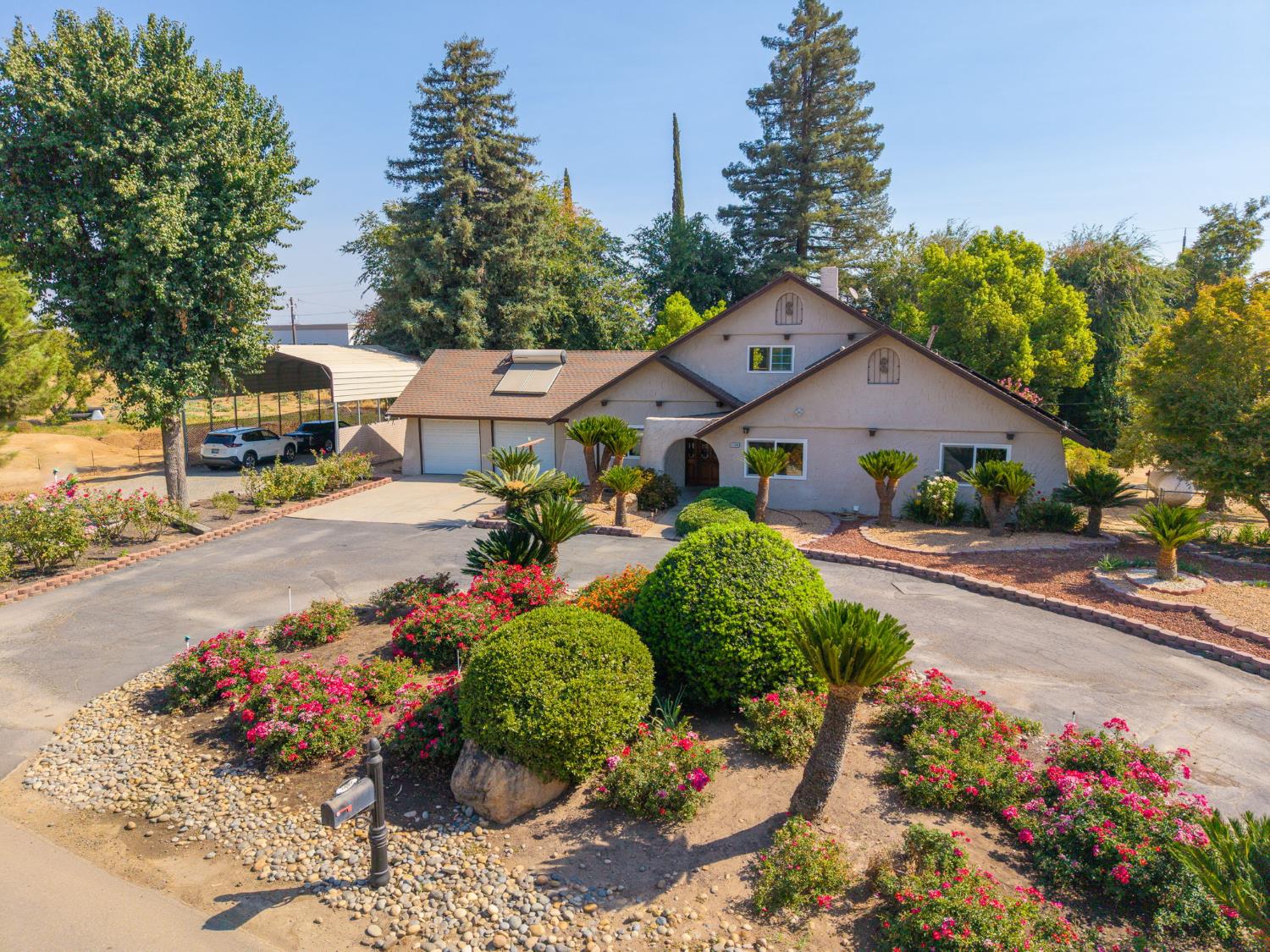 11249 Mountain View Dr, Madera, CA 93636