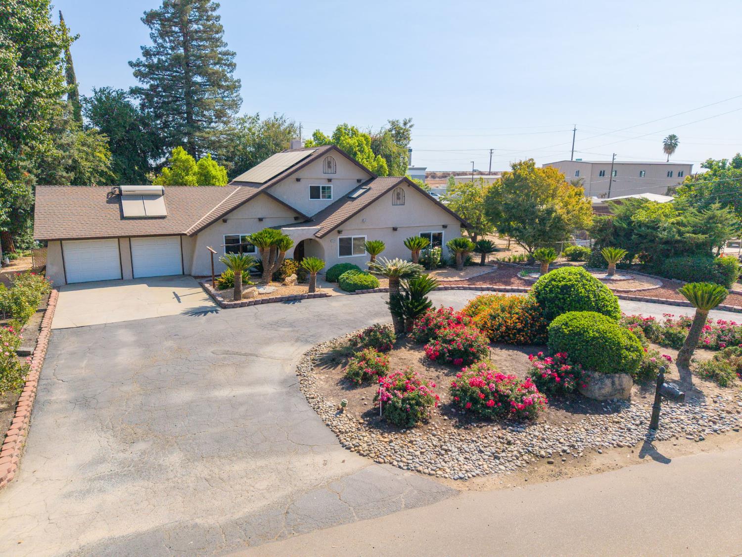 11249 Mountain View Dr, Madera, CA 93636