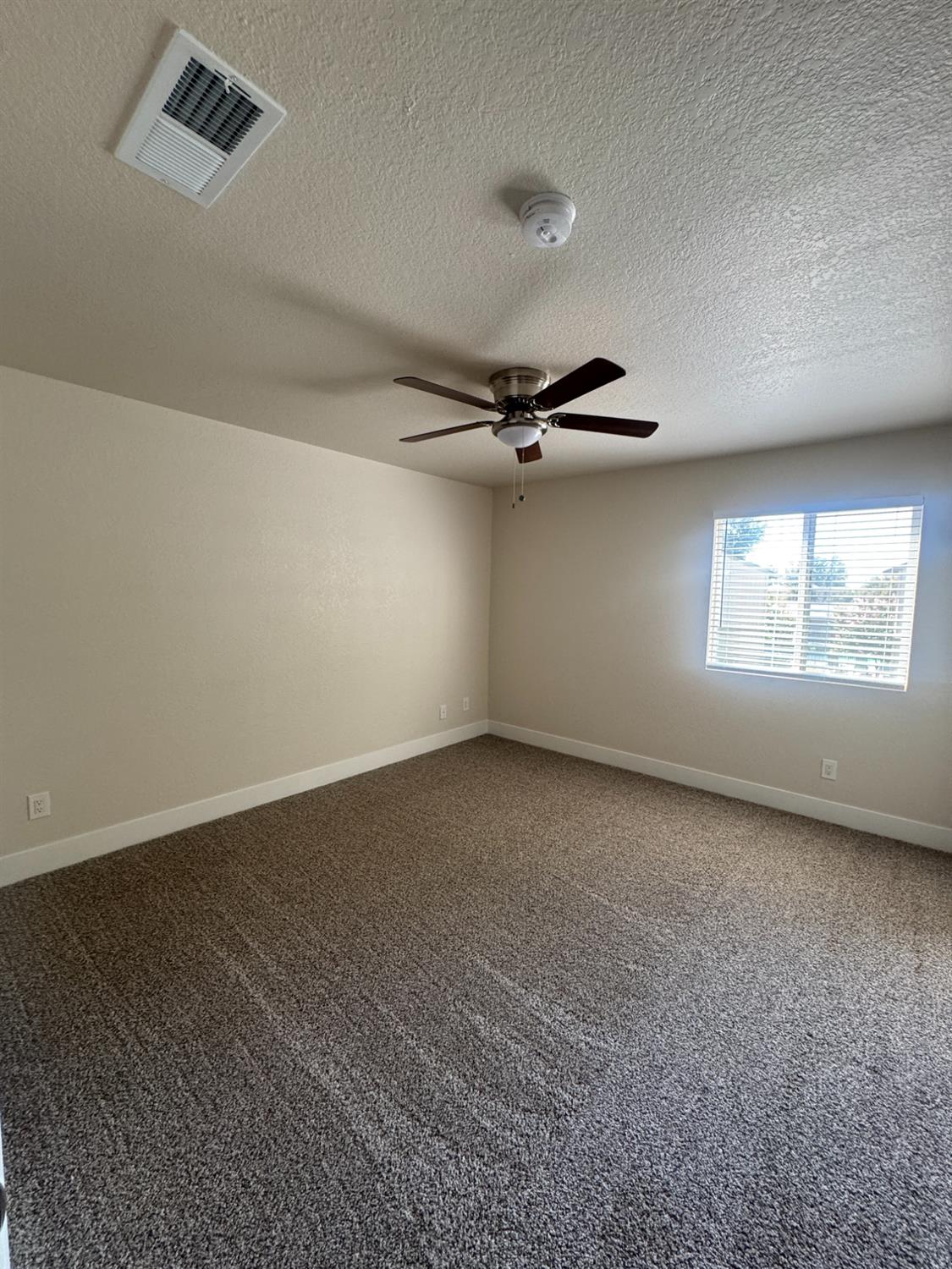 3739 W Bullard Ave #210, Fresno, CA 93711
