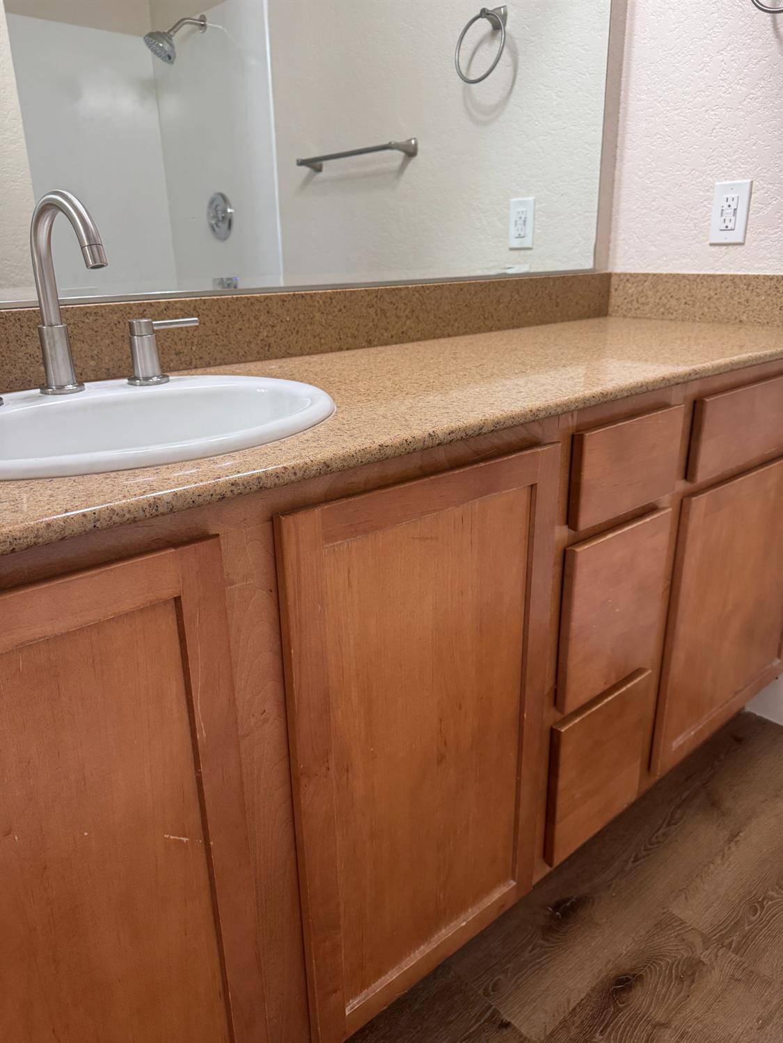 3739 W Bullard Ave #210, Fresno, CA 93711