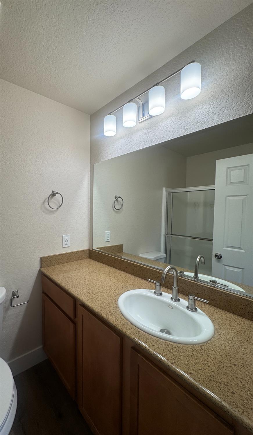 3739 W Bullard Ave #210, Fresno, CA 93711