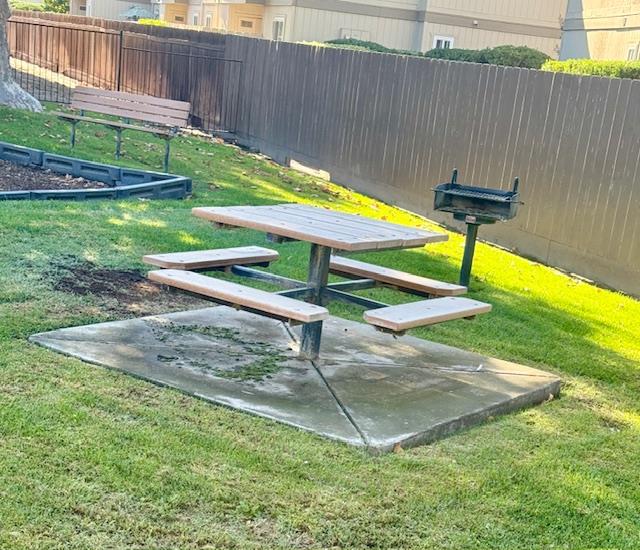 3739 W Bullard Ave #210, Fresno, CA 93711