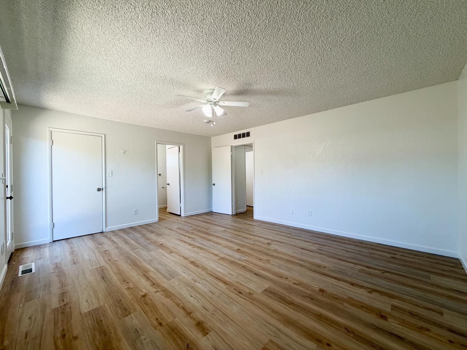 2096 E Sierra Ave, Fresno, CA 93710