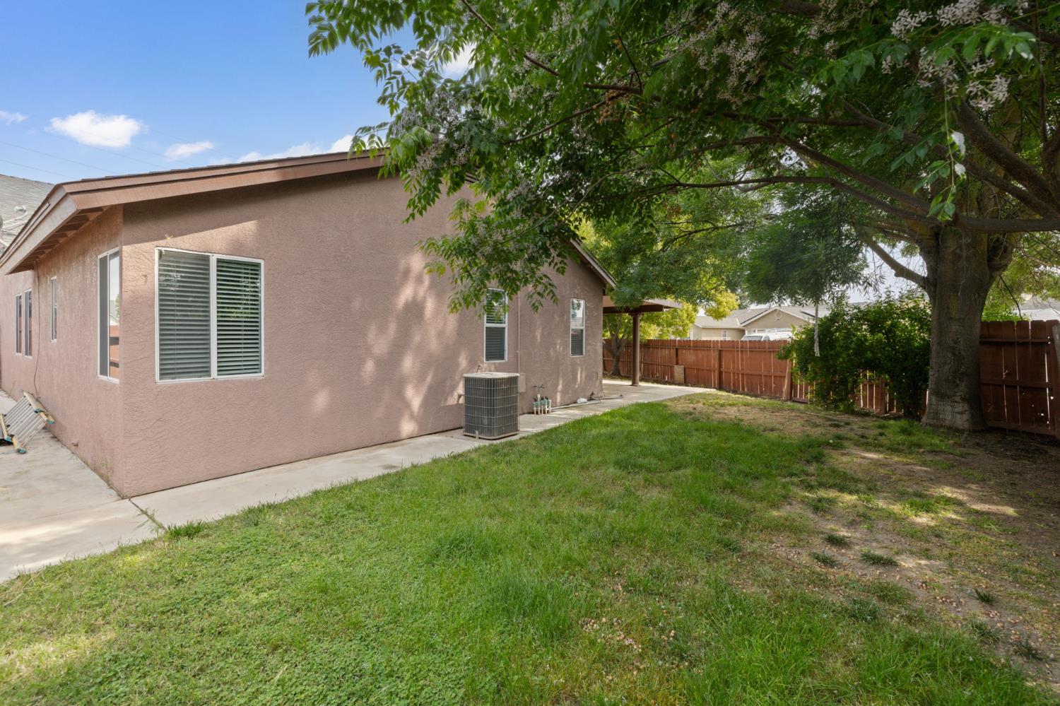 5309 CONTESSA, Fresno, CA 93723