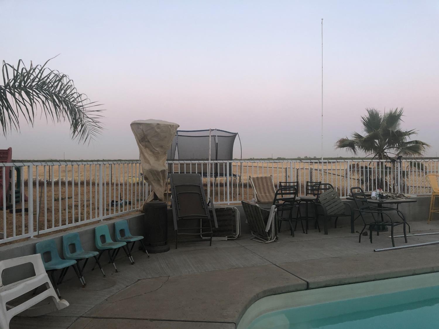 19581 Claremont Rd, Madera, CA 93638