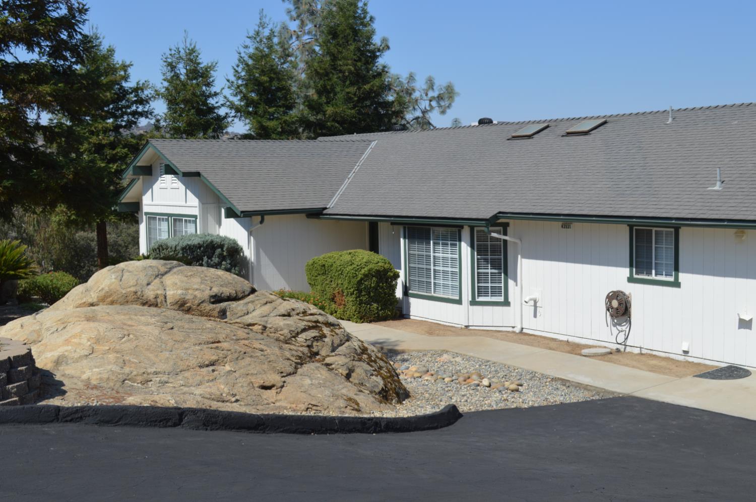 43531 Cedar Grove Way, Coarsegold, CA 93614