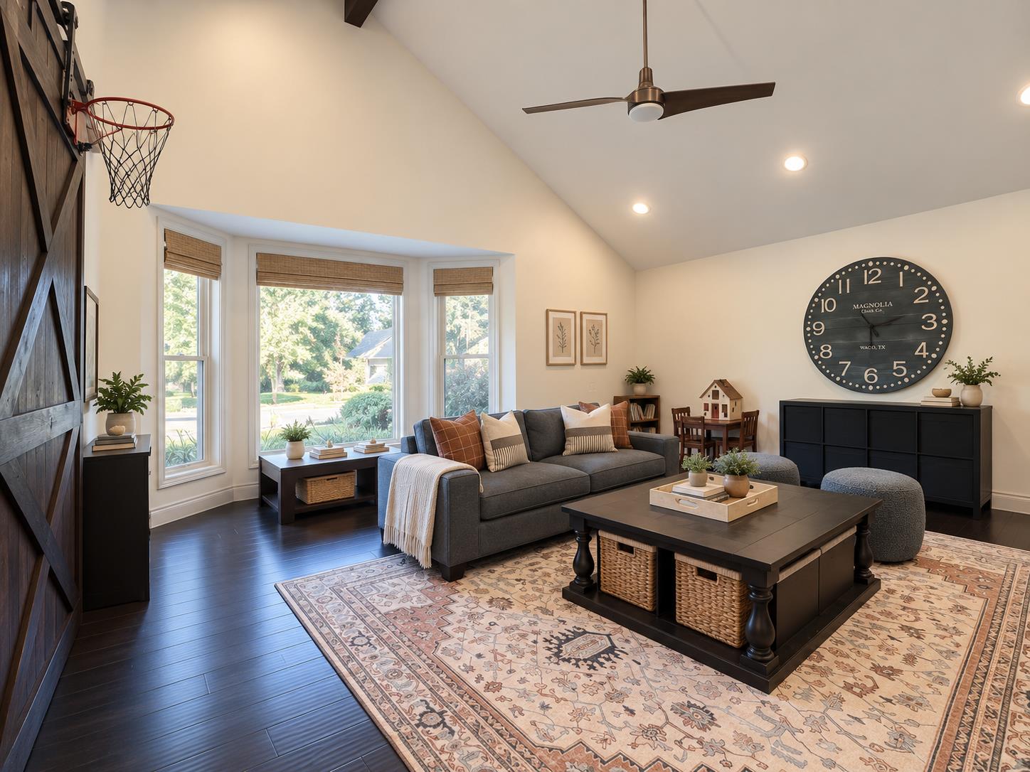 8575 N Fuller Ave, Fresno, CA 93720