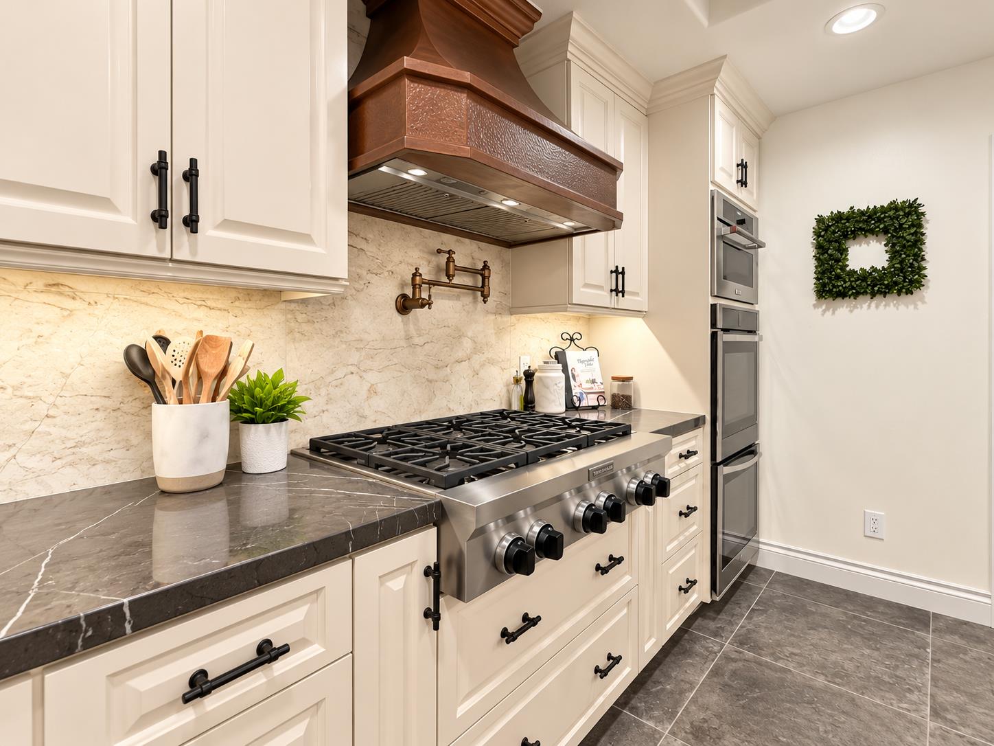 8575 N Fuller Ave, Fresno, CA 93720