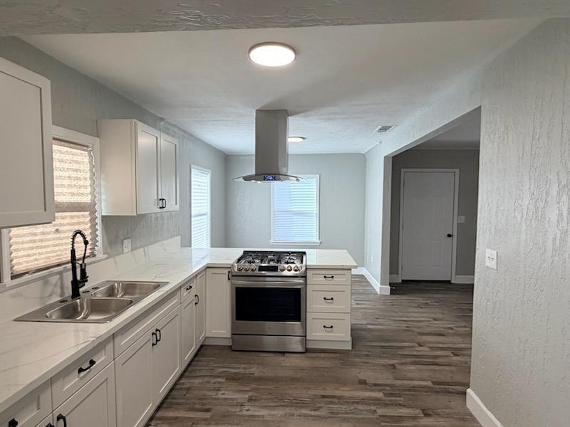 4519 E Tulare, Fresno, CA 93702