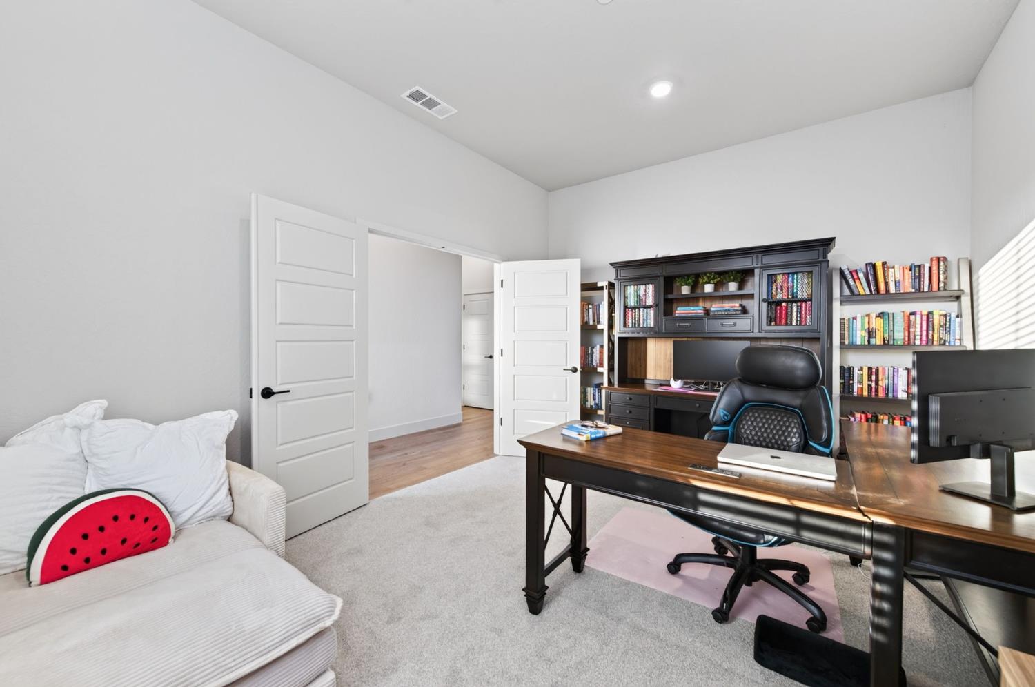 1609 Atlantica Drive South, Madera, CA 93636
