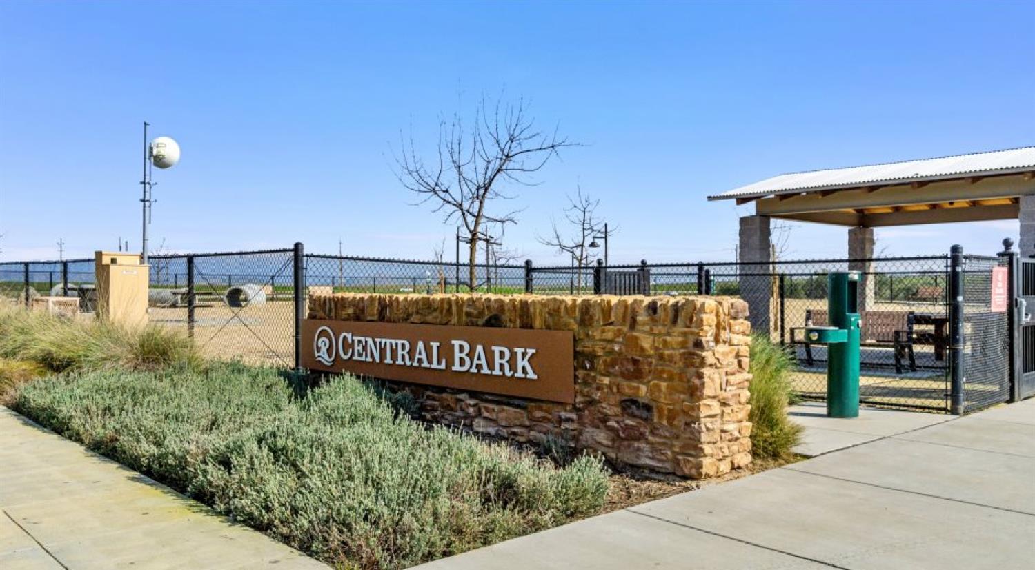 1609 Atlantica Drive South, Madera, CA 93636