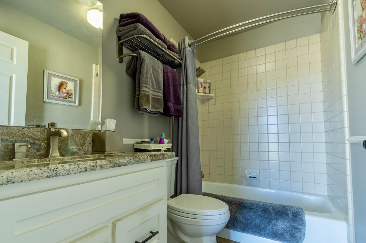 3589 N Markay Ave, Sanger, CA 93657