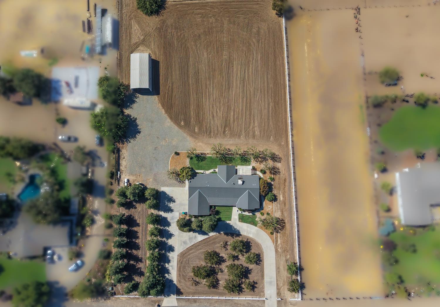 3589 N Markay Ave, Sanger, CA 93657