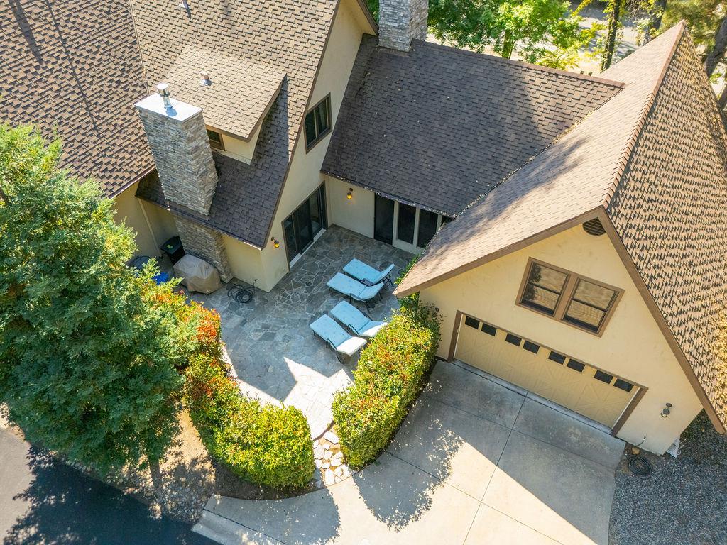 39756 Wishing Well Dr, Bass Lake, CA 93604