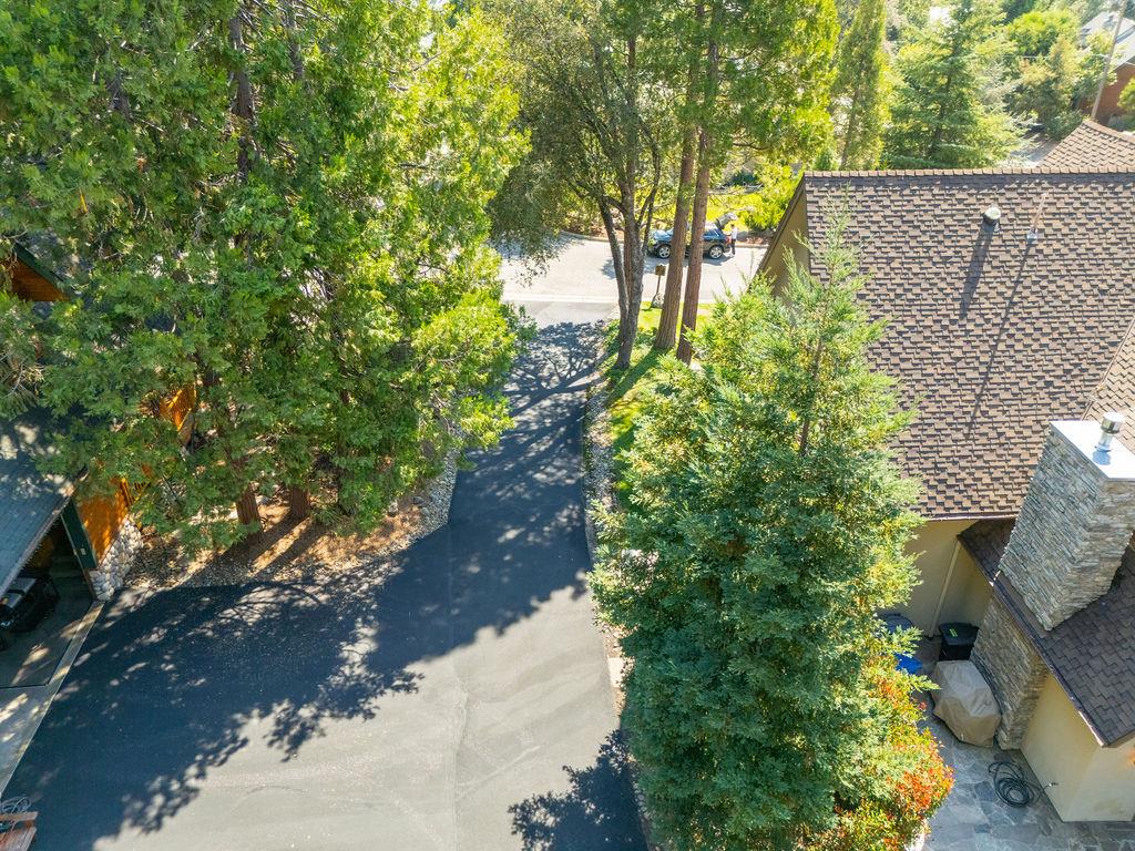 39756 Wishing Well Dr, Bass Lake, CA 93604