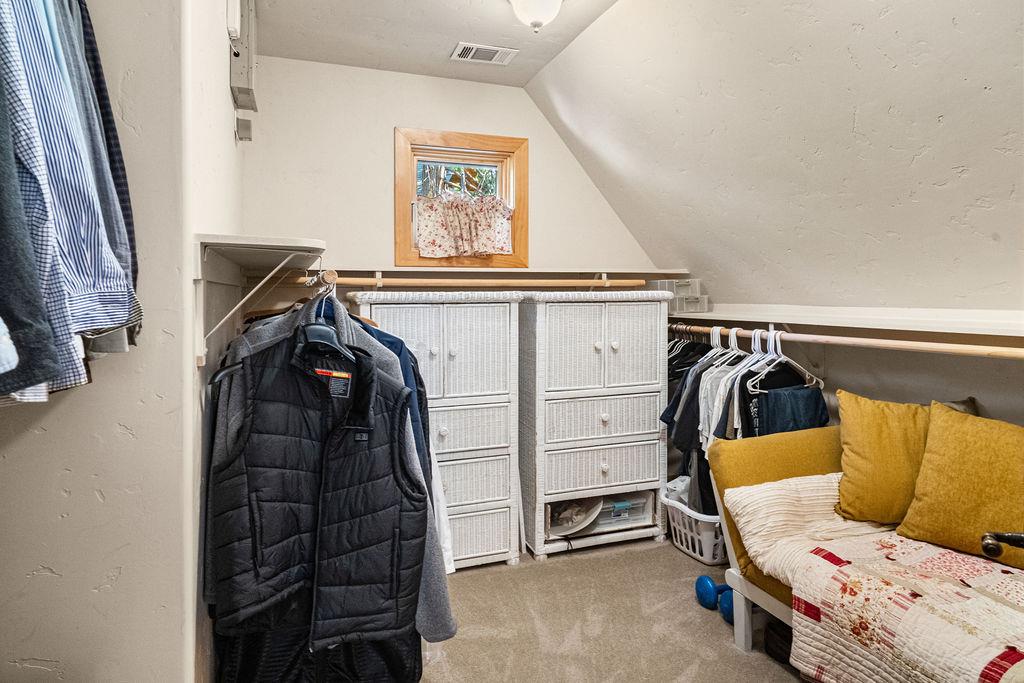 39756 Wishing Well Dr, Bass Lake, CA 93604