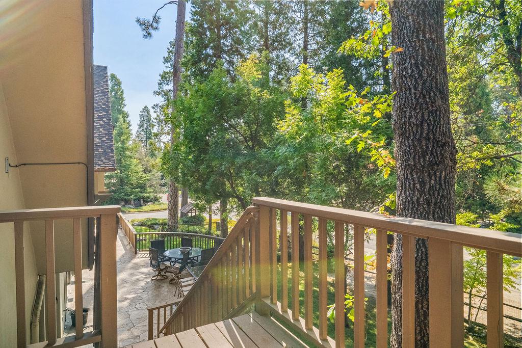 39756 Wishing Well Dr, Bass Lake, CA 93604