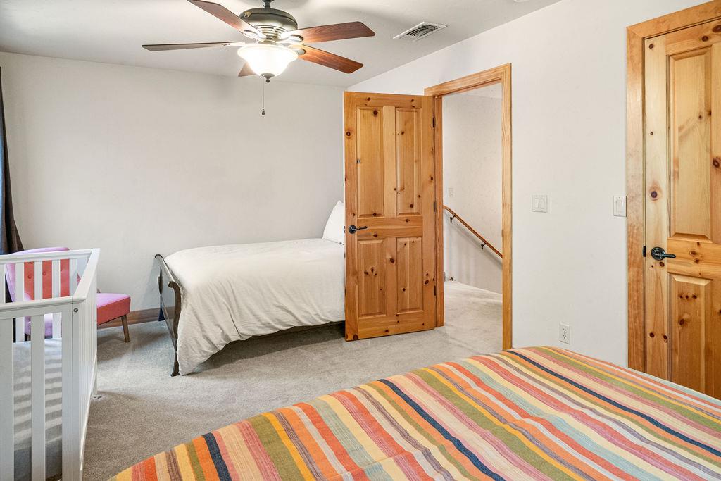 39756 Wishing Well Dr, Bass Lake, CA 93604