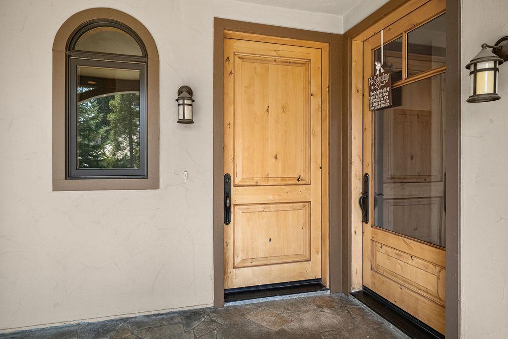 39756 Wishing Well Dr, Bass Lake, CA 93604