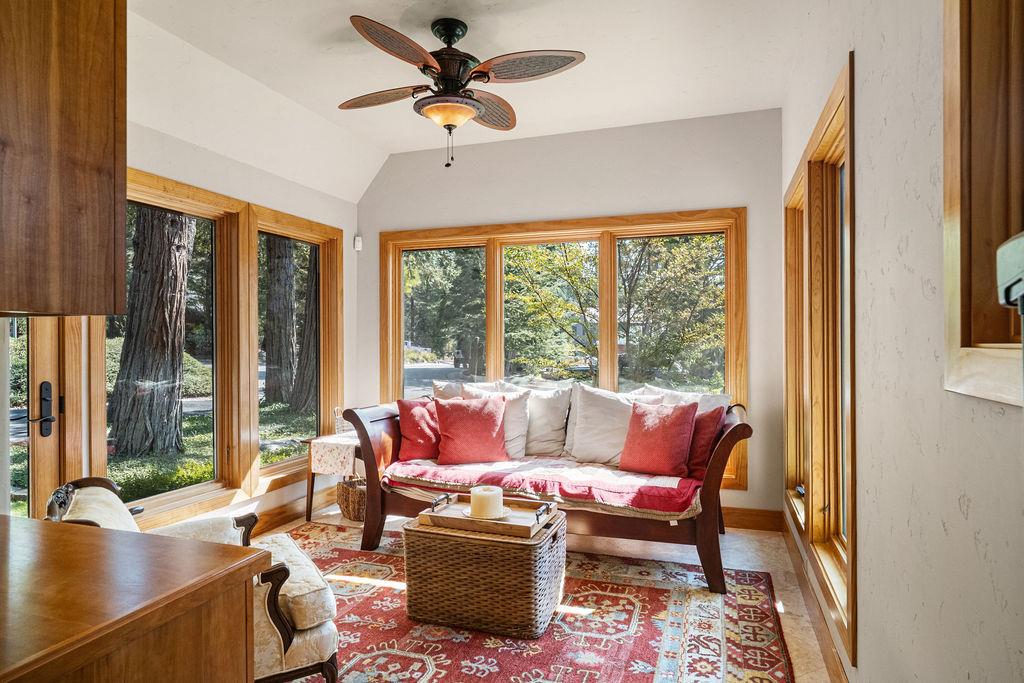 39756 Wishing Well Dr, Bass Lake, CA 93604